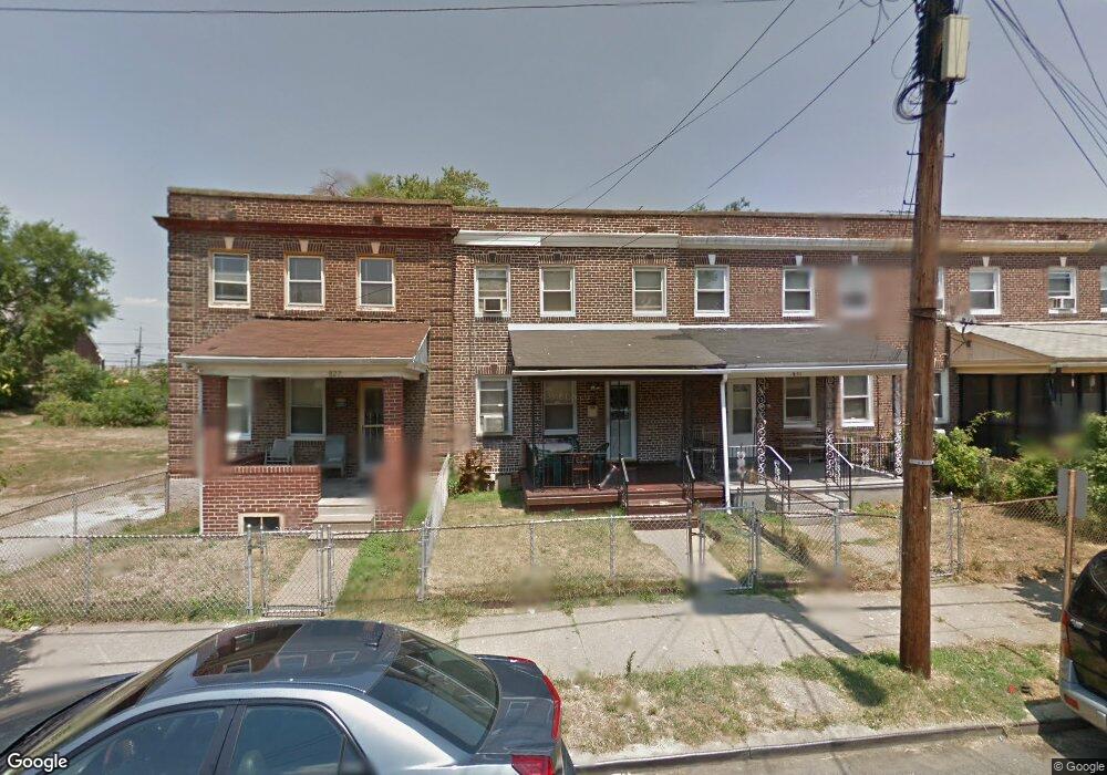 829 Sylvan St, Camden, NJ 08104 - photo 1