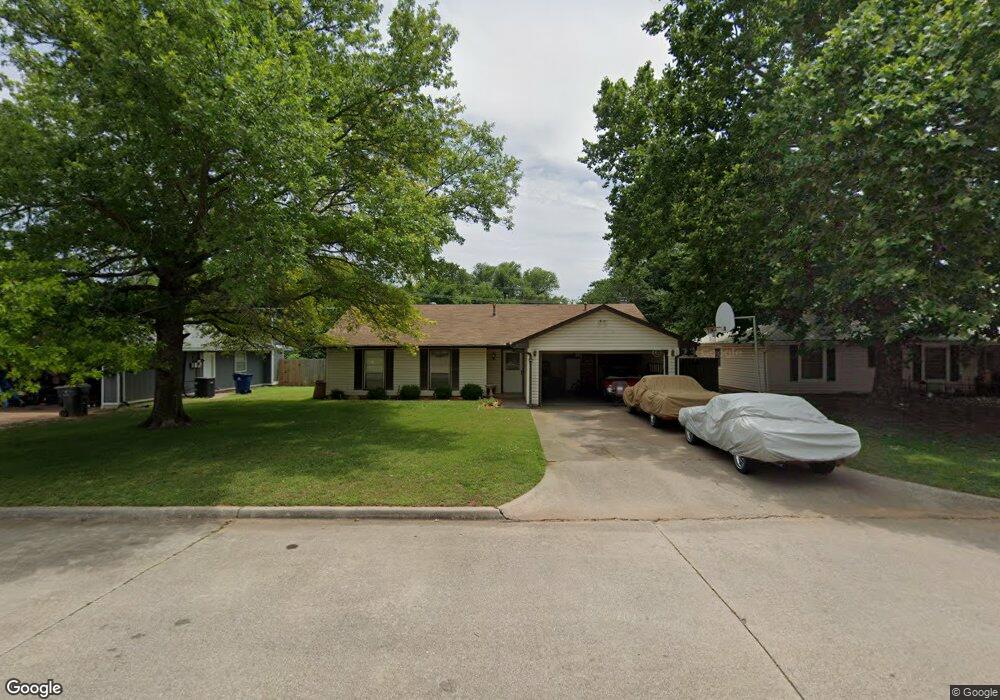 904 Northgate Ave, Duncan, OK 73533 - photo 1