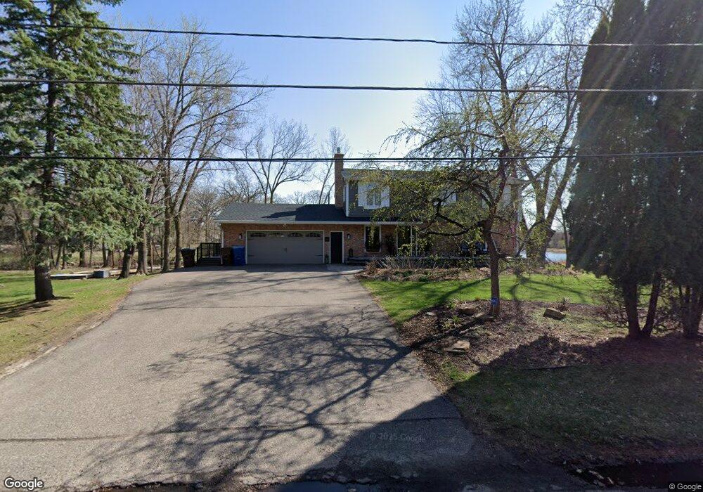 26375 Edgewood Rd, Excelsior, MN 55331 - photo 1