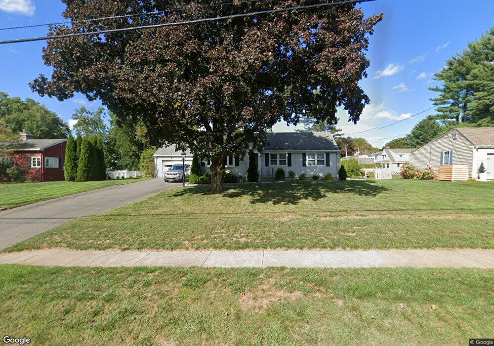 414 Griswold Rd, Wethersfield, CT 06109 - photo 1