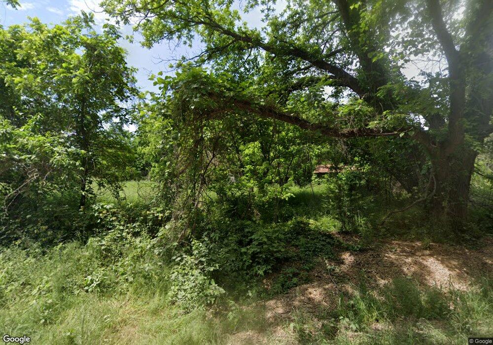 5109 Carpenters Bluff Rd, Denison, TX 75021 - photo 1