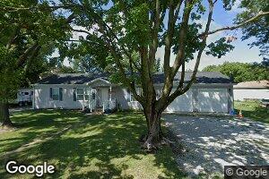 233 S Hinkley St, Bement, IL 61813