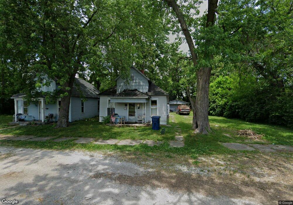 1420 Beech St, Terre Haute, IN 47804 - photo 1