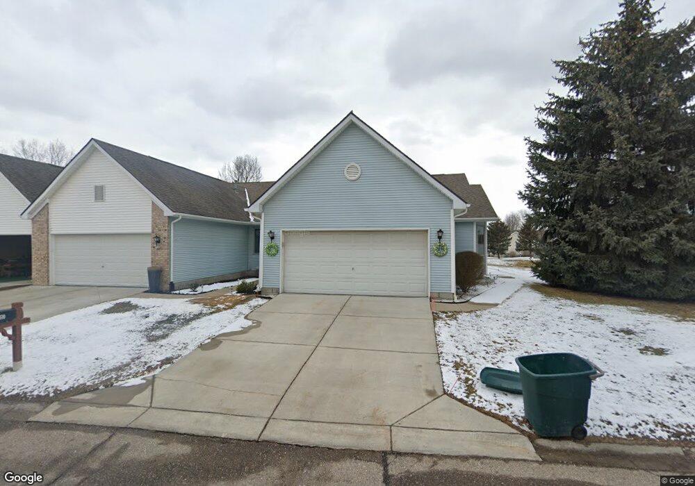 1070 Julie Dr unit 46, Davison, MI 48423 - photo 1