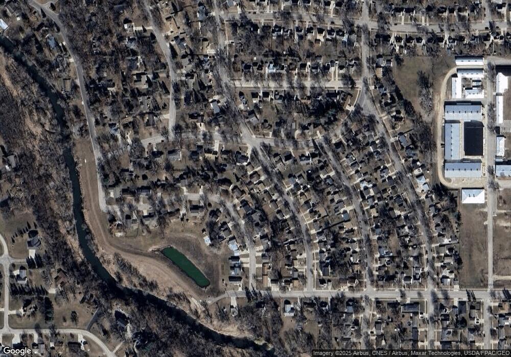 704 19th St SW, Austin, MN 55912 - photo 1