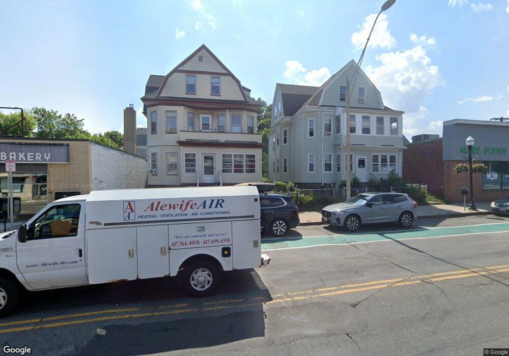 724 Broadway, Somerville, MA 02144 - photo 1