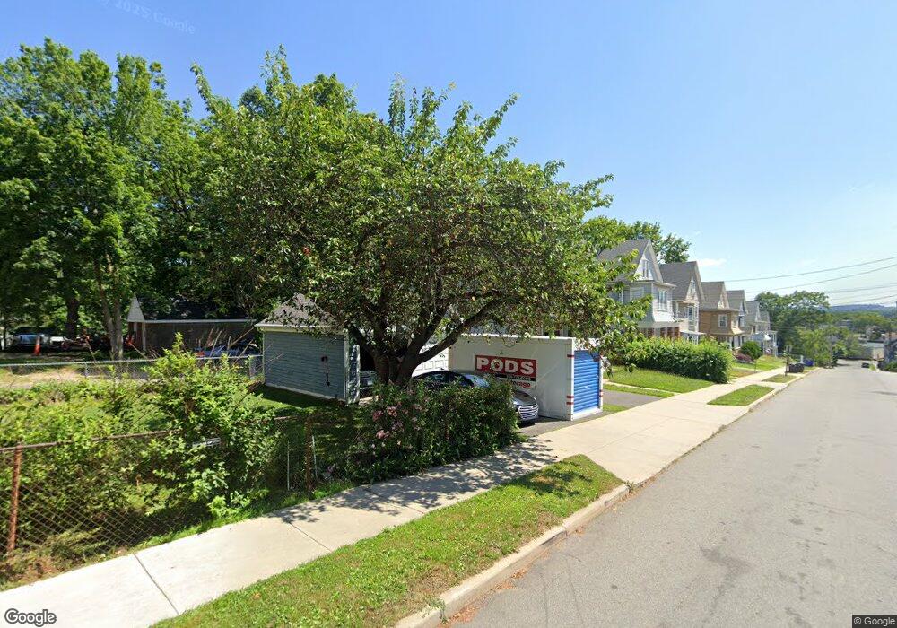 71 Fairfield St, New Haven, CT 06515 - photo 1