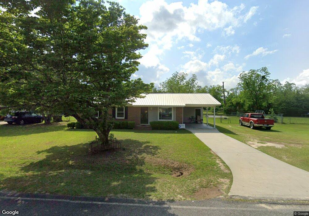 132 Traylor Ave, Fitzgerald, GA 31750 - photo 1
