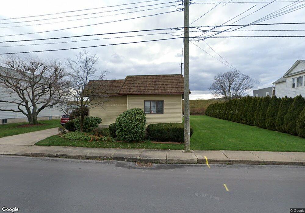 310 Union St, Luzerne, PA 18709 - photo 1