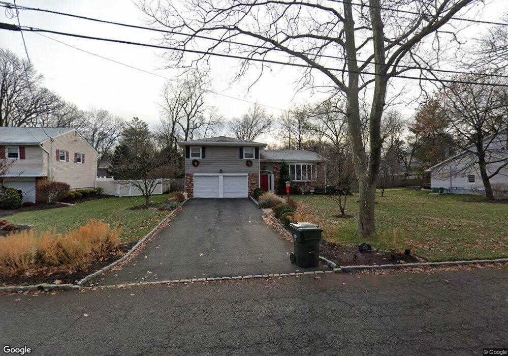 1575 Rising Way, Mountainside, NJ 07092 - photo 1