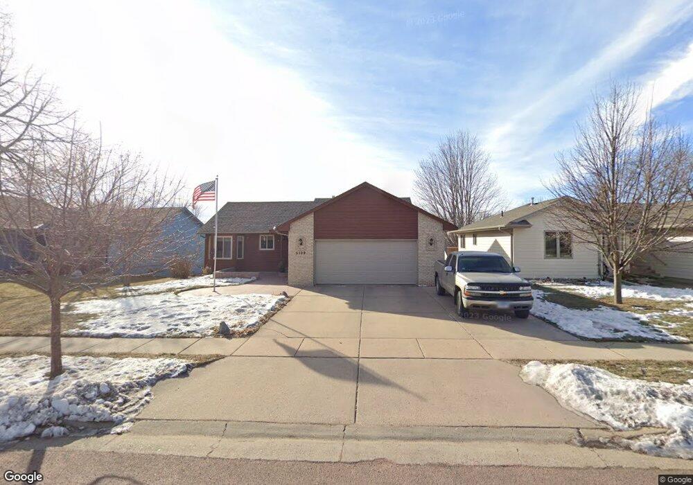 5109 E Fernwood Dr, Sioux Falls, SD 57110 - photo 1