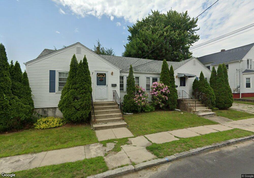102 Auburn St, Cranston, RI 02910 - photo 1