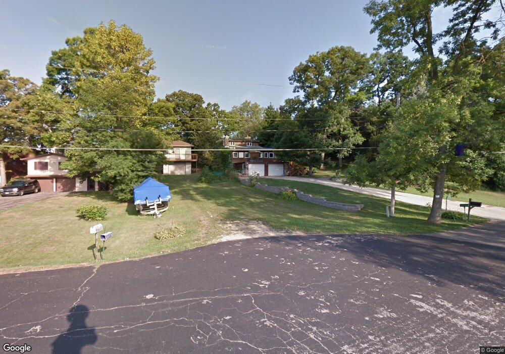 2847 Crescent Dr, Mc Farland, WI 53558 - photo 1