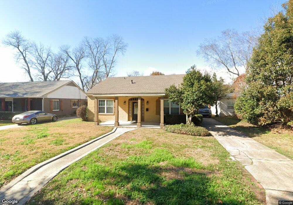 512 Broussard St, New Iberia, LA 70560 - photo 1