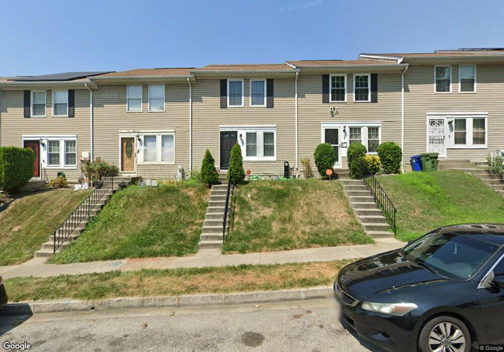 8 Cobber Ln, Baltimore, MD 21229 - photo 1