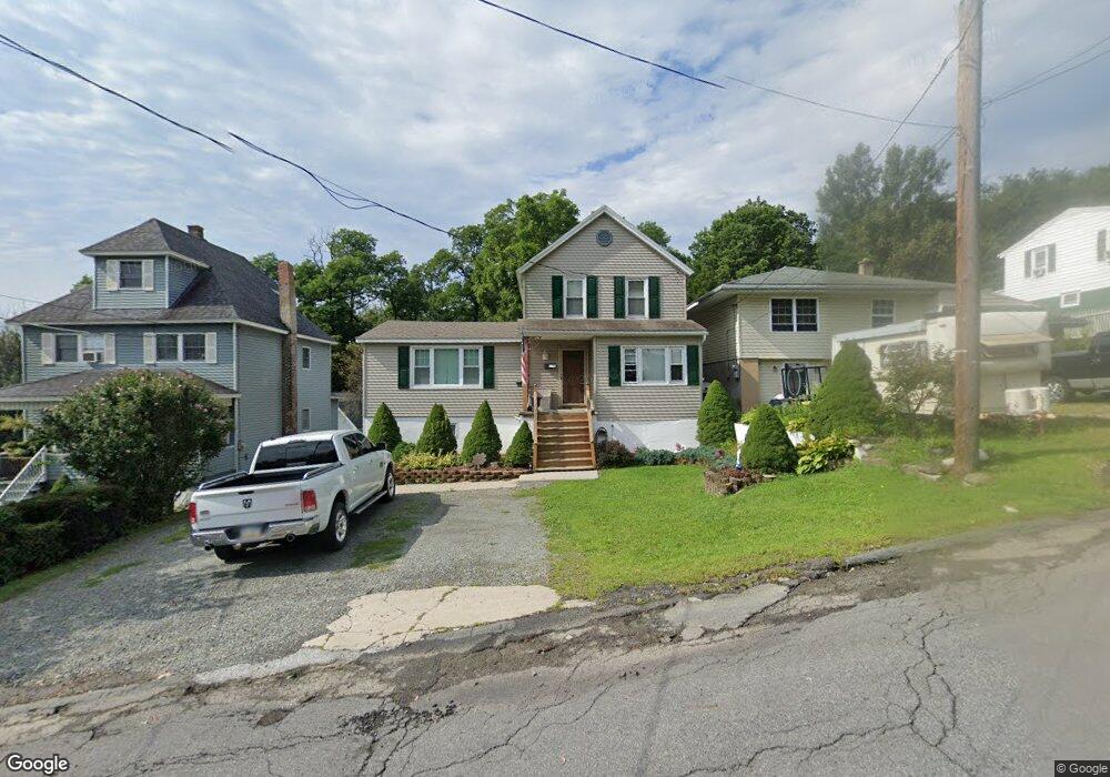 1823 Ferdinand St, Scranton, PA 18508 - photo 1