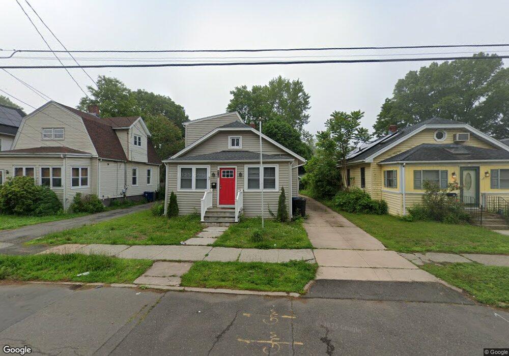 418 Blohm St, West Haven, CT 06516 - photo 1