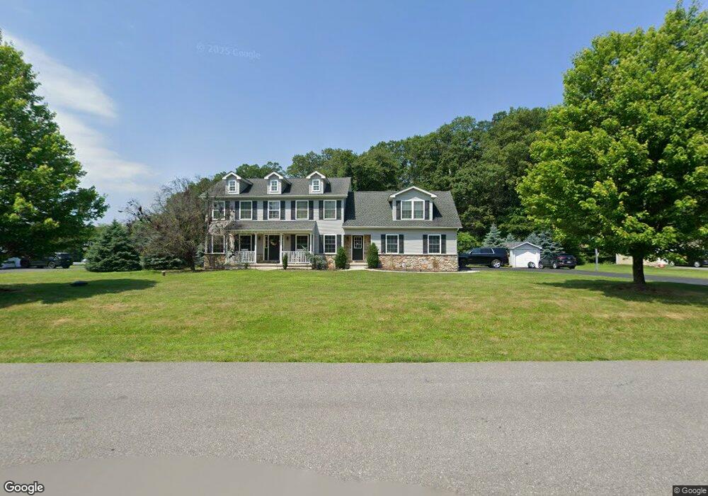 128 Redstone Dr unit Lot 3, Nazareth, PA 18064 - photo 1