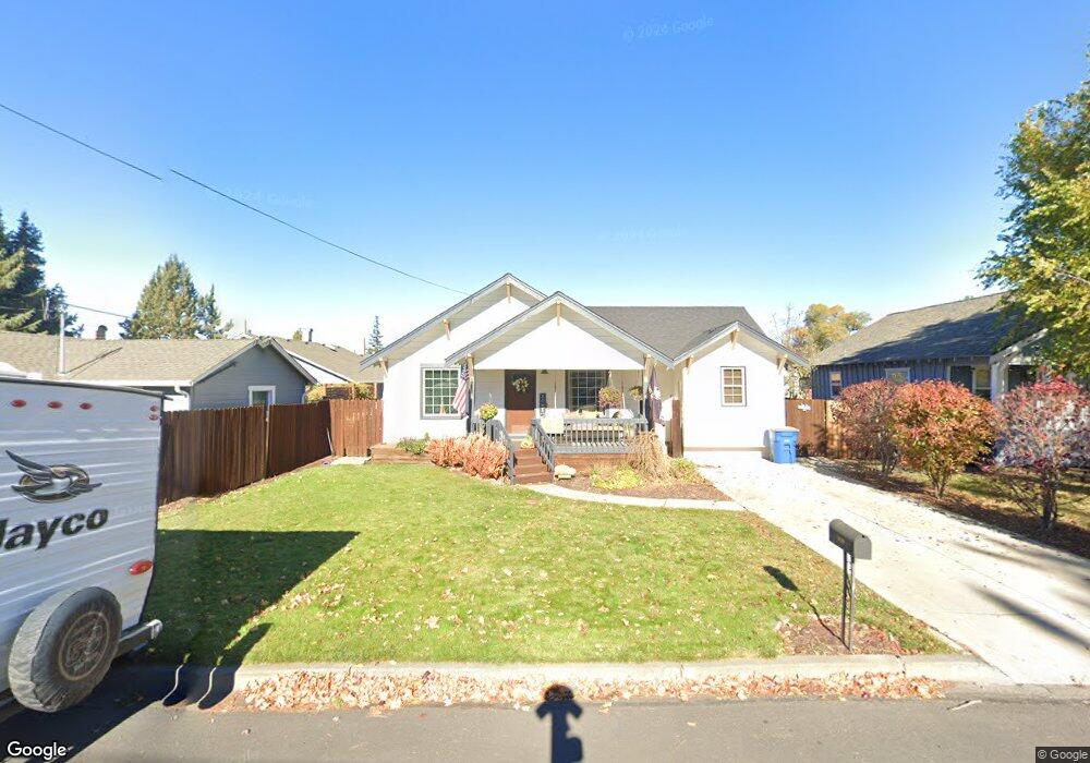 1639 SW Kalama Ave, Redmond, OR 97756 - photo 1