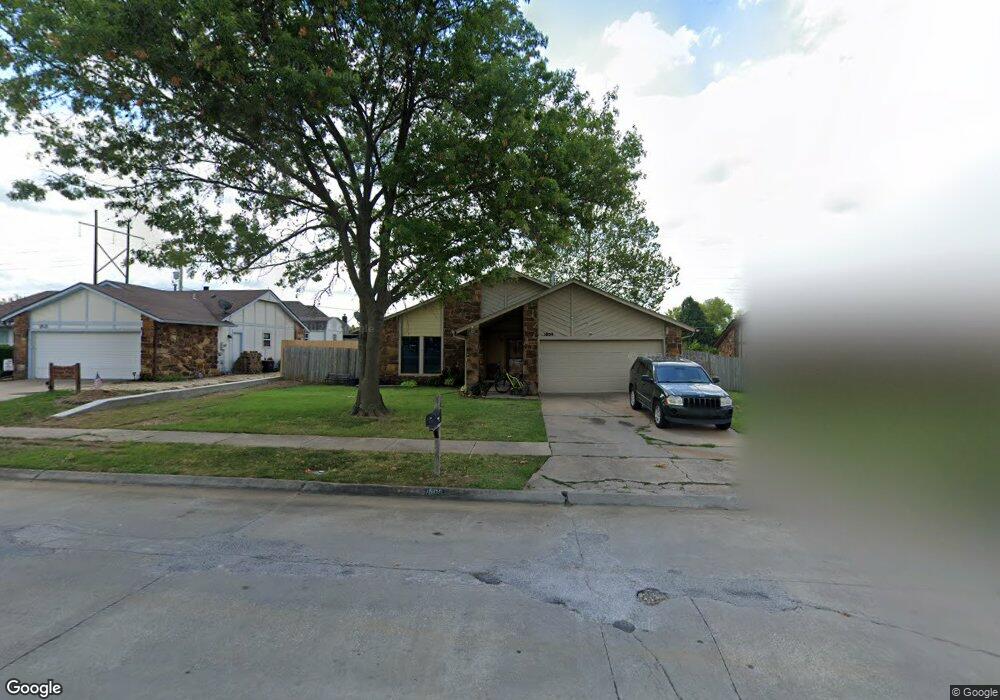 1809 E Reno St, Broken Arrow, OK 74012 - photo 1