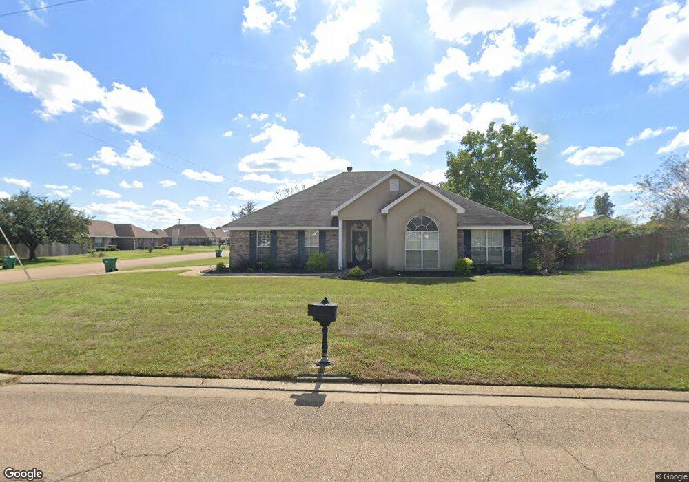 9880 Crooked Creek Blvd, Byram, MS 39272 - photo 1