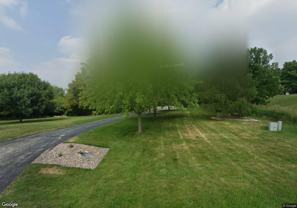 1735 Spring Hills Ln, de Pere, WI 54115 - photo 1