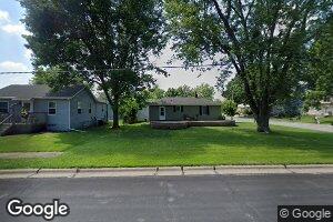 319 E Donahue St, Eldridge, IA 52748