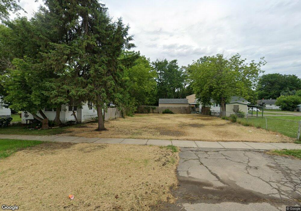 2613 N Averill Ave, Flint, MI 48506 - photo 1