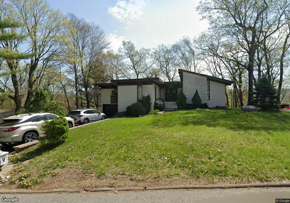 200 Buena Vista Dr, Ringwood, NJ 07456 - photo 1