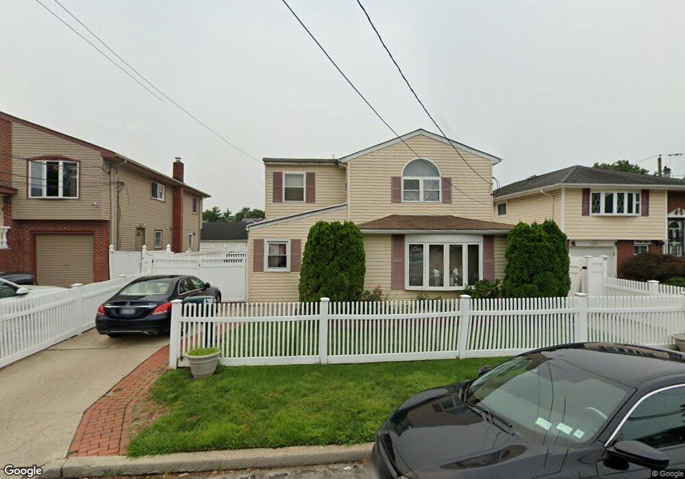 43 17th St unit B, Jericho, NY 11753 - photo 1