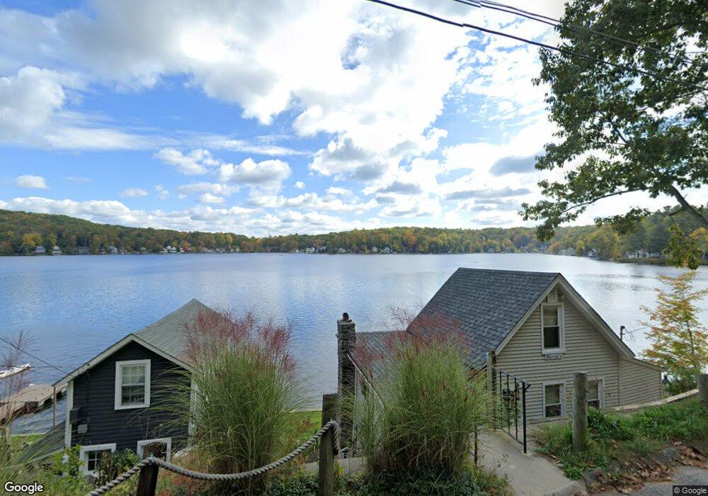 810 W Wakefield Blvd, Winsted, CT 06098 - photo 1