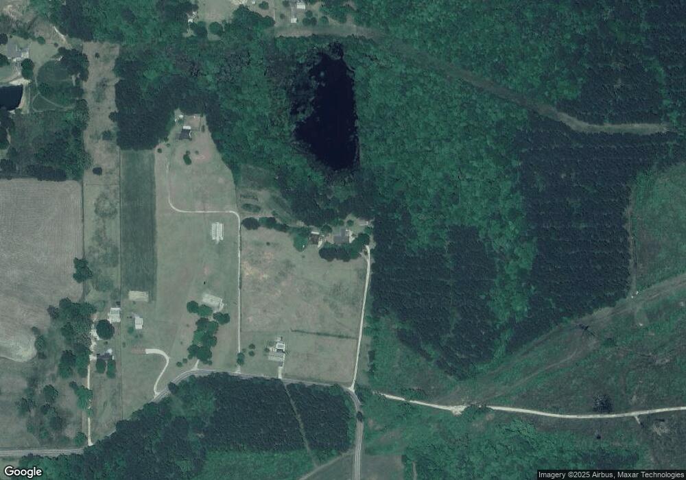 218 Mcmillan Rd, Laurel, MS 39443 - photo 1