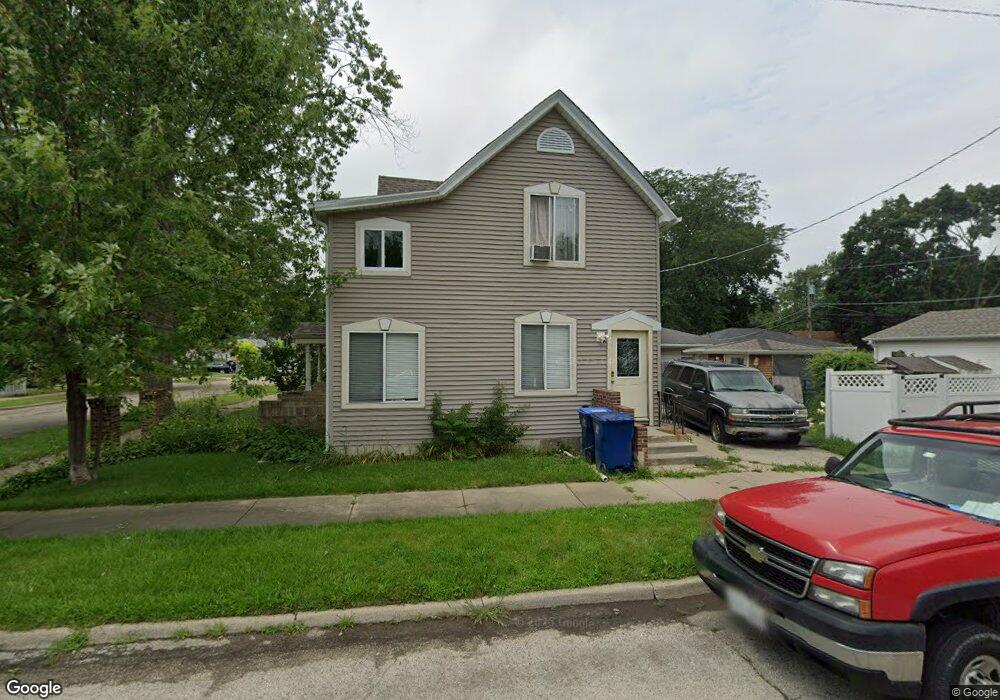 700 Myrtle St, Waukegan, IL 60085 - photo 1