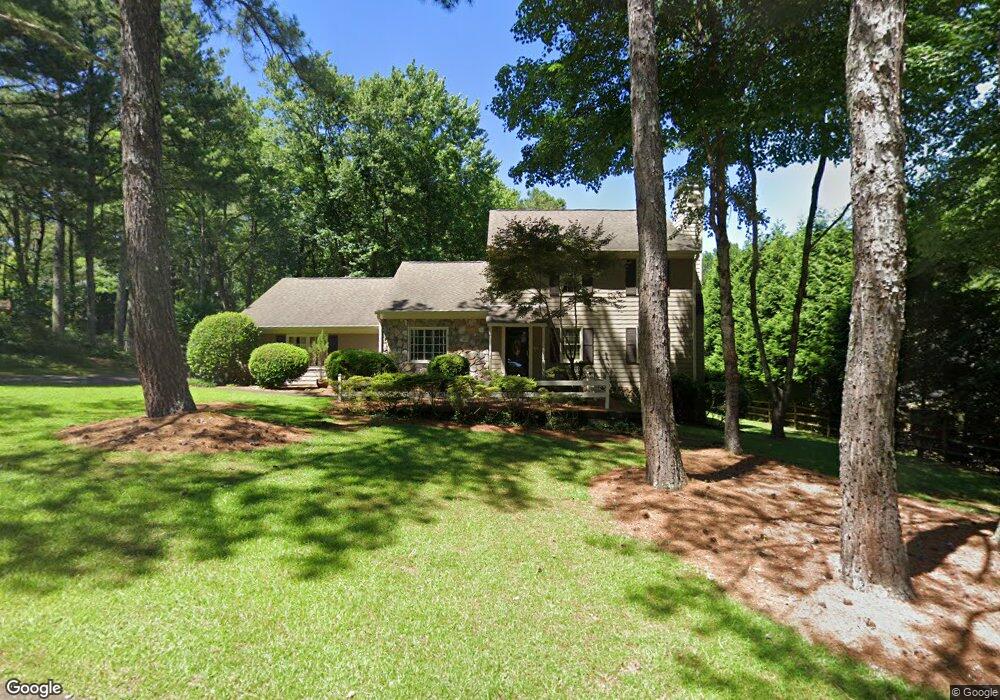 1726 W Point Cir, Marietta, GA 30068 - photo 1