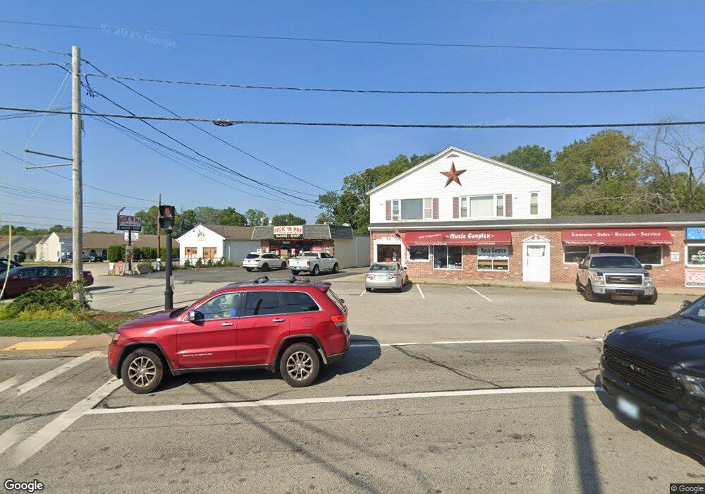 615 Putnam Pike, Smithfield, RI 02828 - photo 1