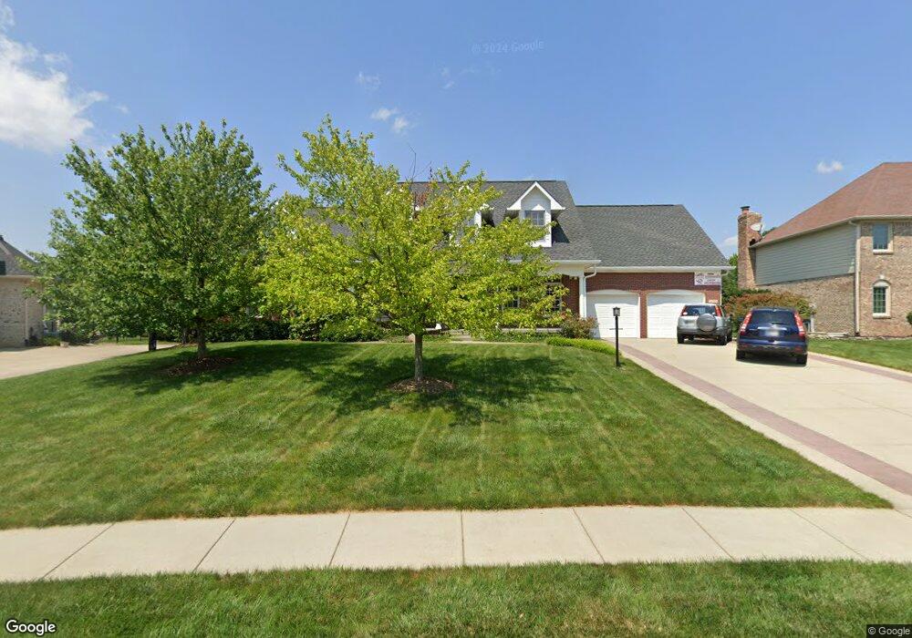 10097 Water Crest Dr, Fishers, IN 46038 - photo 1