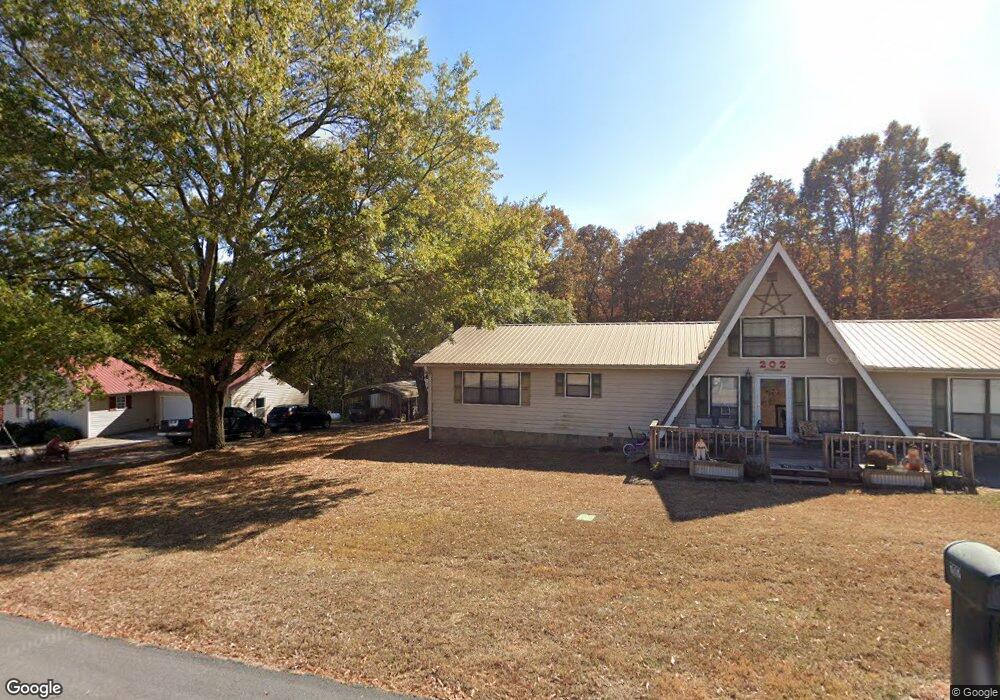 202 Valley View Heights SE, Calhoun, GA 30701 - photo 1