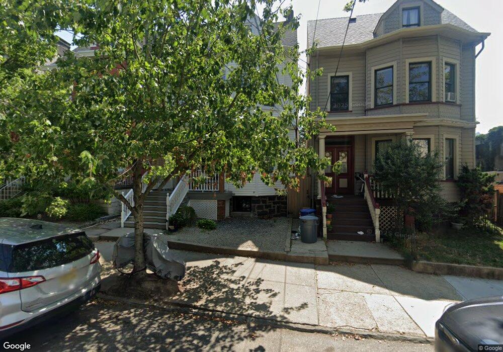 150 Edgar St unit 2, Weehawken, NJ 07086 - photo 1