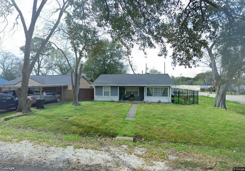 9219 Carrick St, Houston, TX 77022 - photo 1