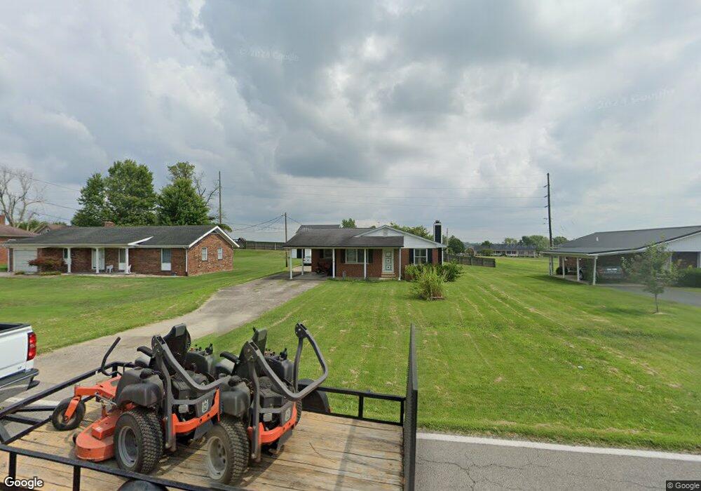 415 Pleasant Hill Dr, Harrodsburg, KY 40330 - photo 1