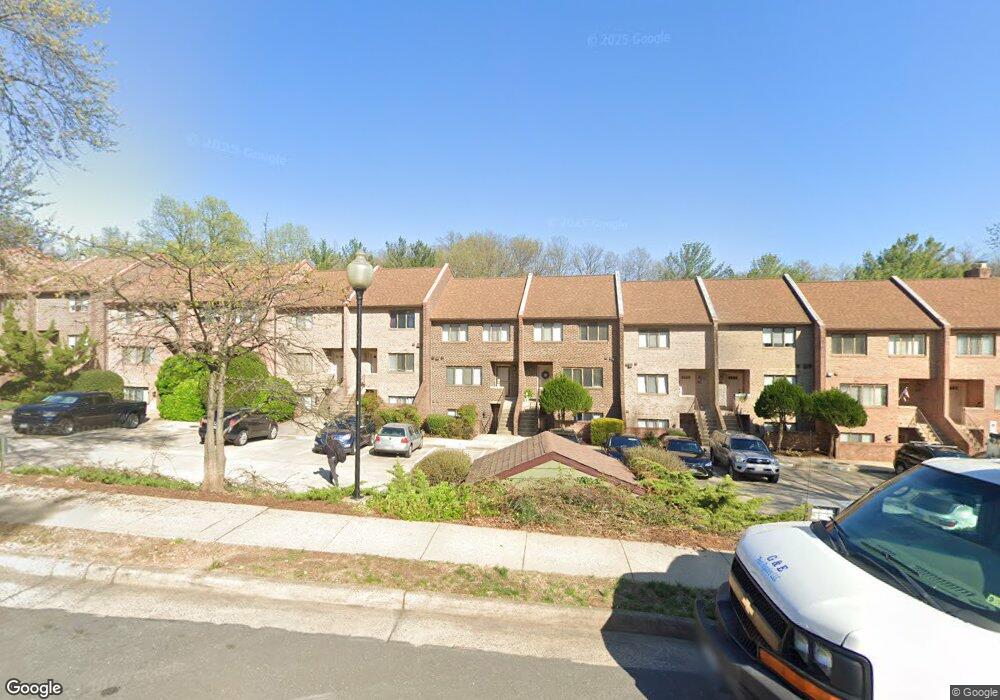 3735-B Madison Ln, Falls Church, VA 22041 - photo 1