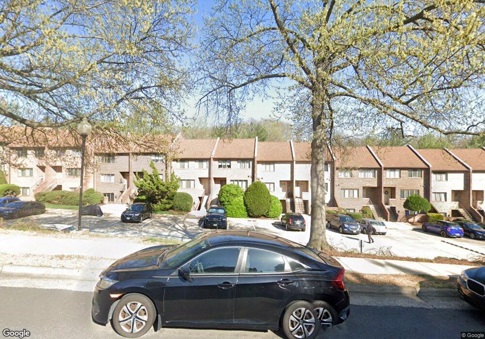 3729-A Madison Ln, Falls Church, VA 22041 - photo 1