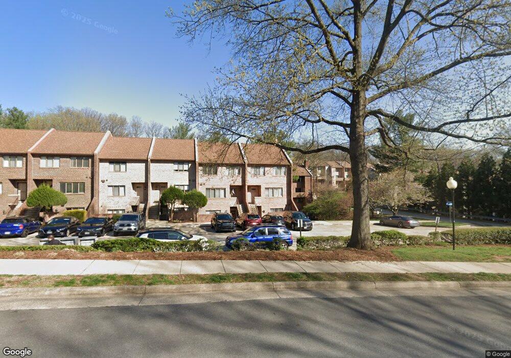 3745-A Madison Ln, Falls Church, VA 22041 - photo 1