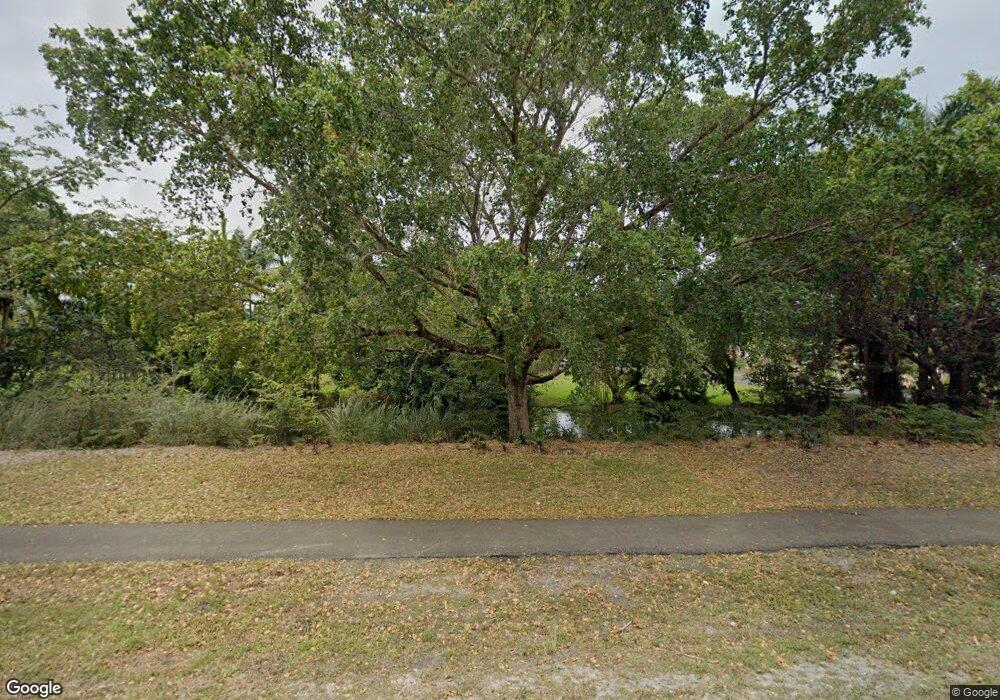 2201 SW 112th Ave, Davie, FL 33325 - photo 1