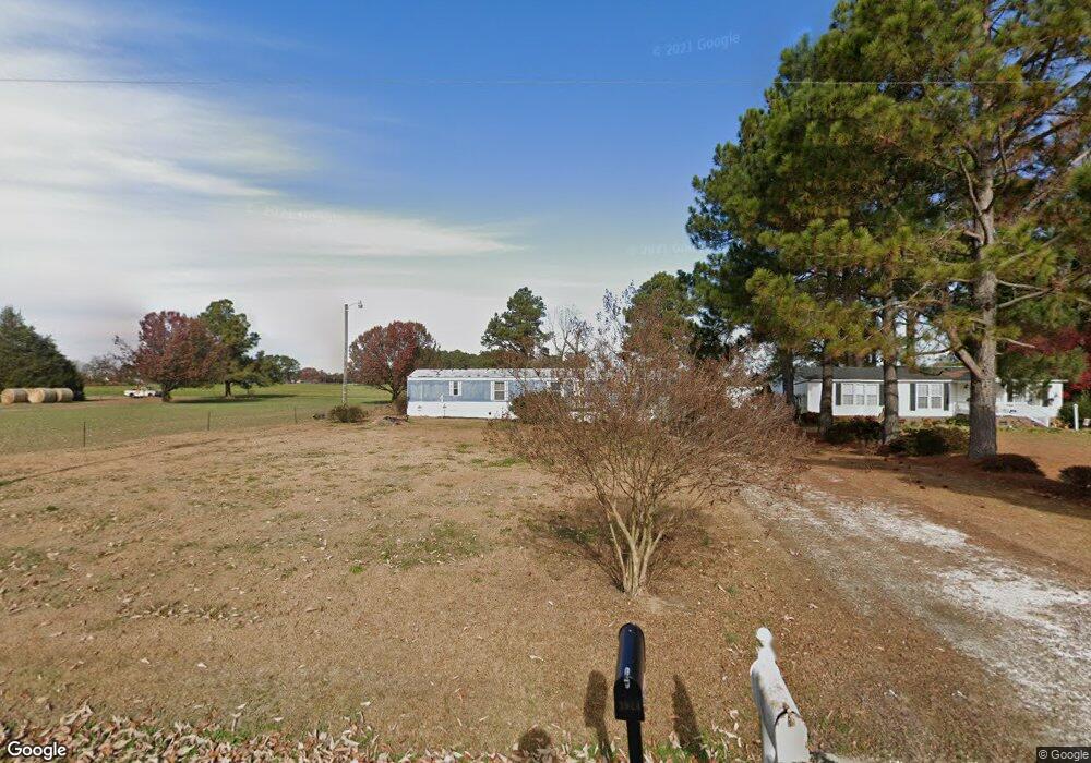 3921 Roanoke Rd, Newton Grove, NC 28366 - photo 1