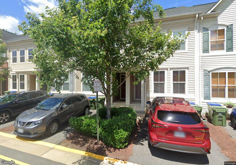 715 Woodstream Blvd unit 8007, Stafford, VA 22556 - photo 1