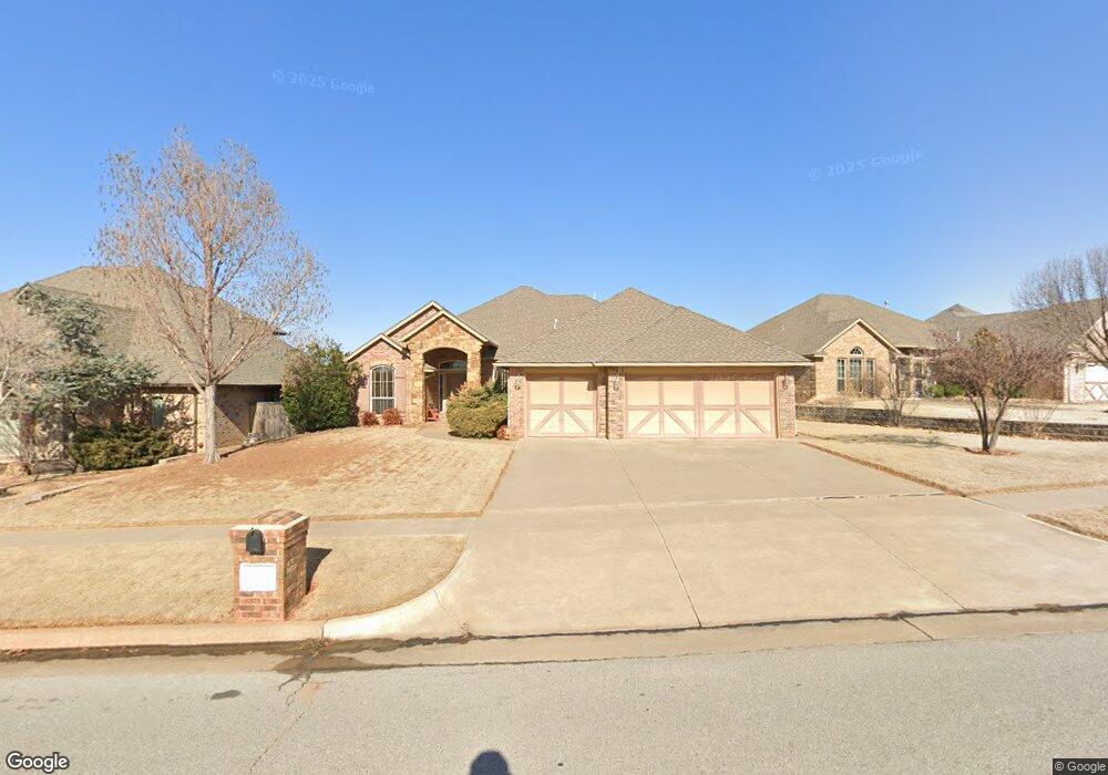 19432 Crest Ridge Dr, Edmond, OK 73012 - photo 1