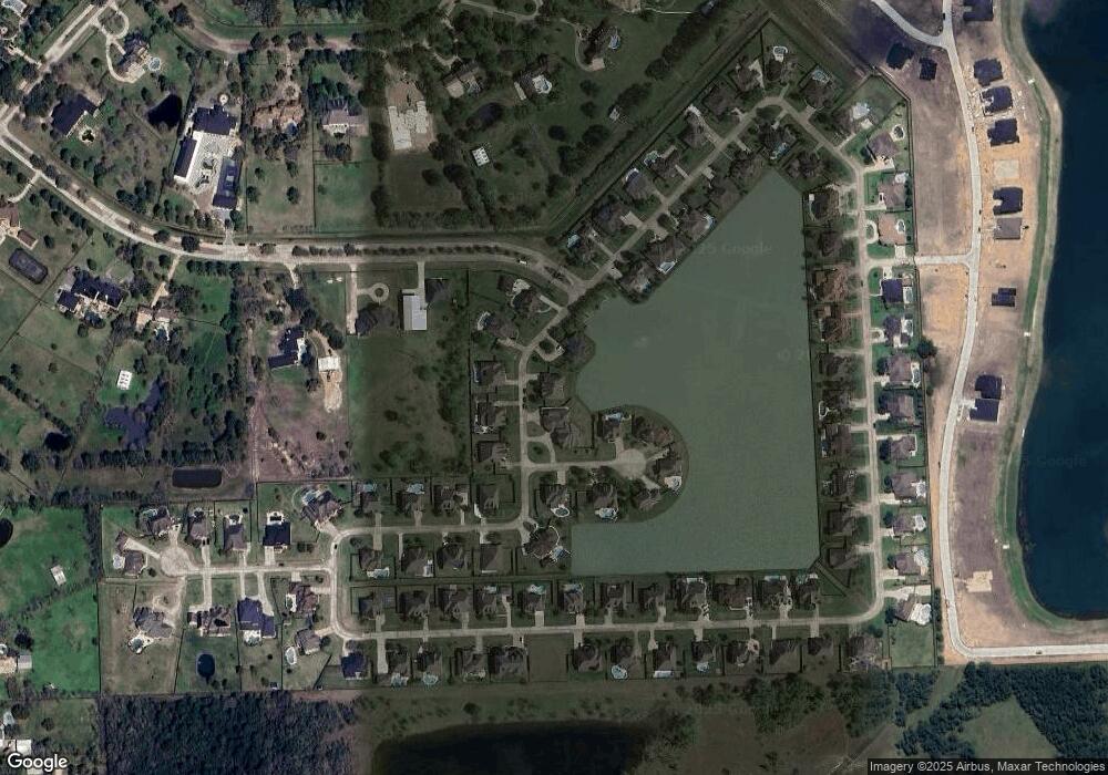 2401 Lakeway Dr, Friendswood, TX 77546 - photo 1