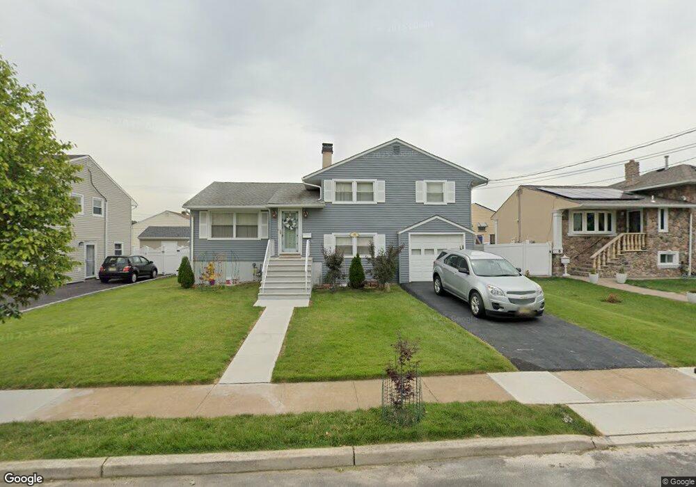 10 Kurdyla Ave, Carteret, NJ 07008 - photo 1