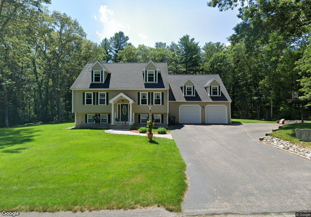 158 Stonebridge Dr, Dracut, MA 01826 - photo 1